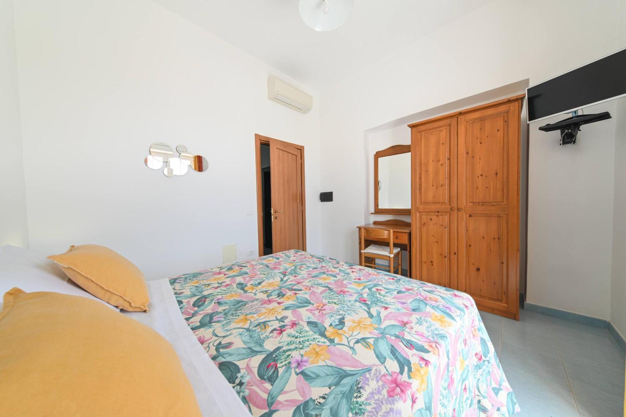 Blu Maronti Apartment Barano d'Ischia Luaran gambar
