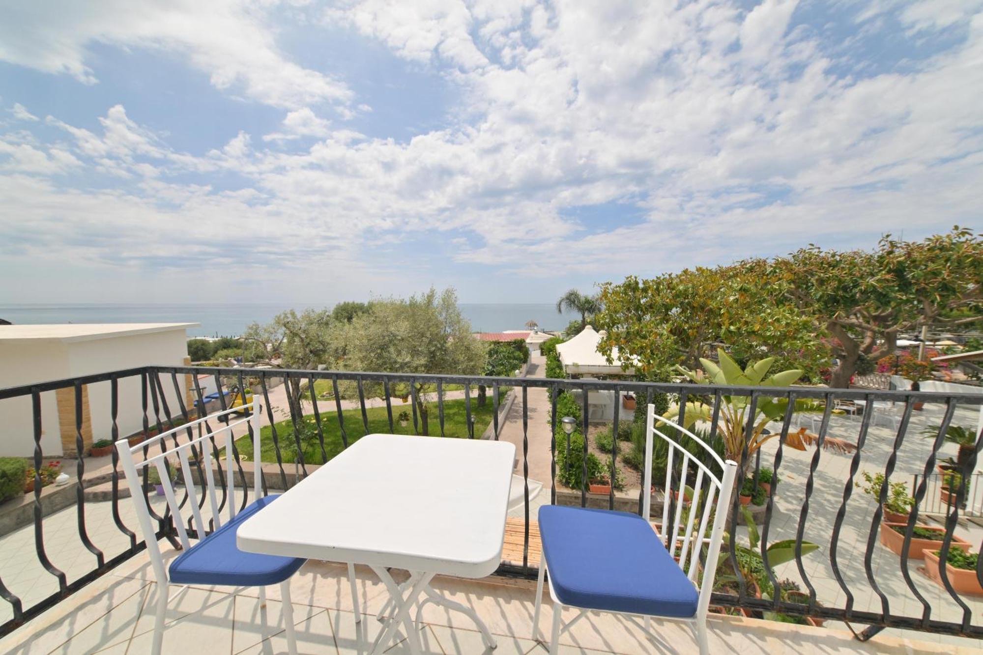 Blu Maronti Apartment Barano d'Ischia Luaran gambar